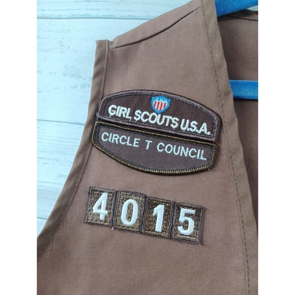 Vtg Girl Scouts Circle T Council Green Vest With Patches #4015 Sz L - Picture 2 of 10